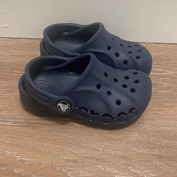 Crocs - Picture 1 of 4